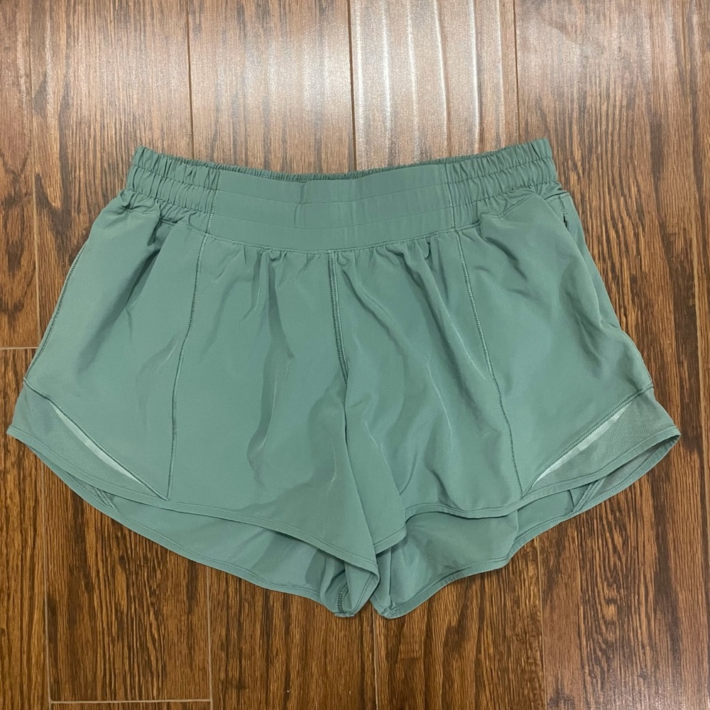 Lululemon hotty hot shorts